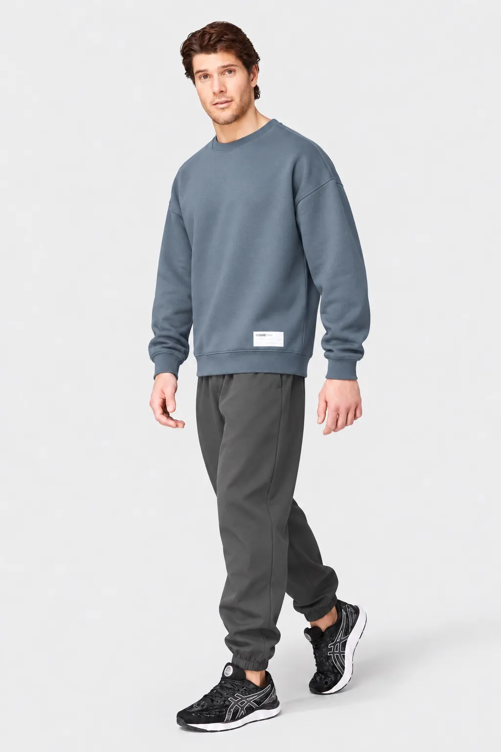 FWD — fleece crew look