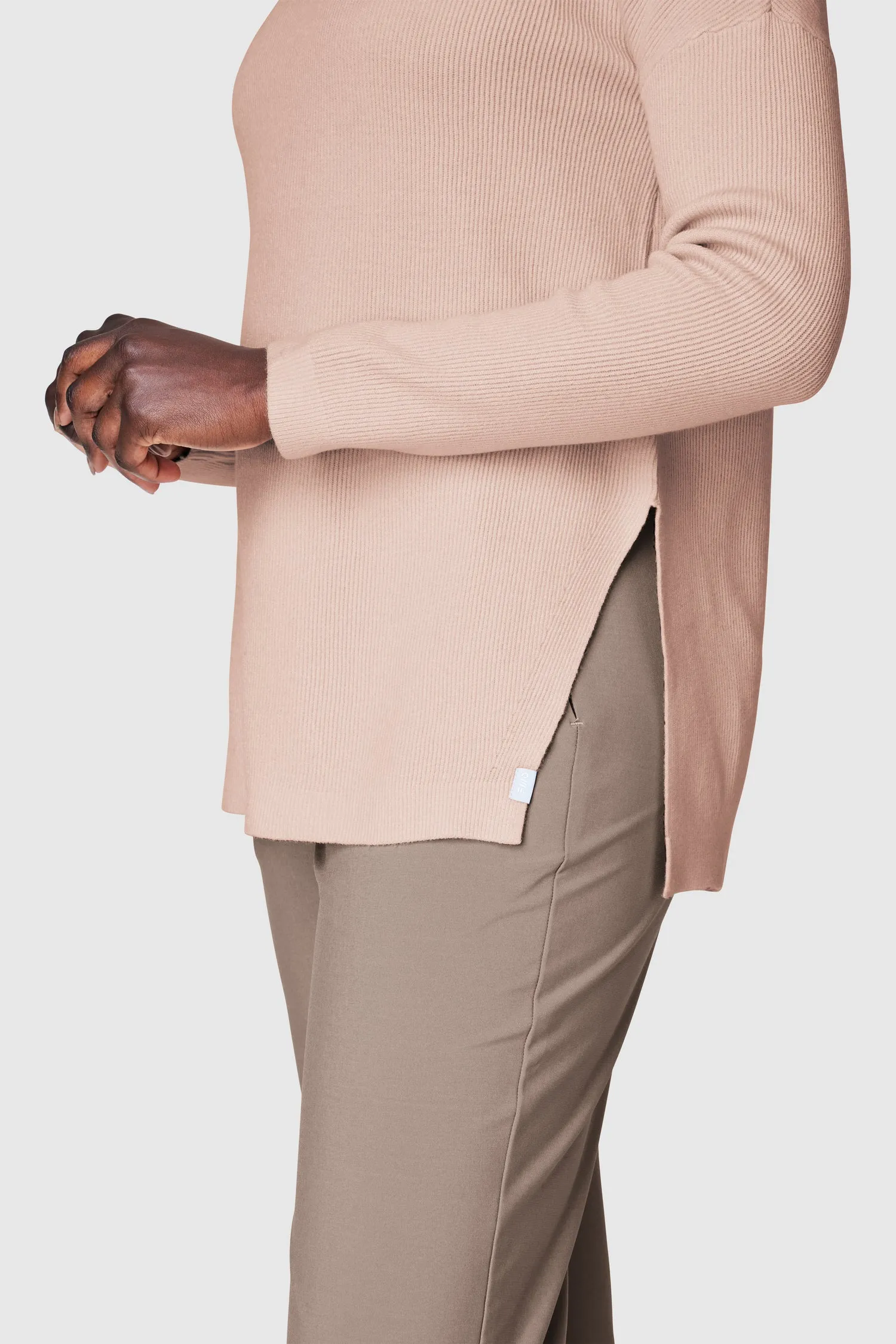 FWD — Layering Knit Crew, detail