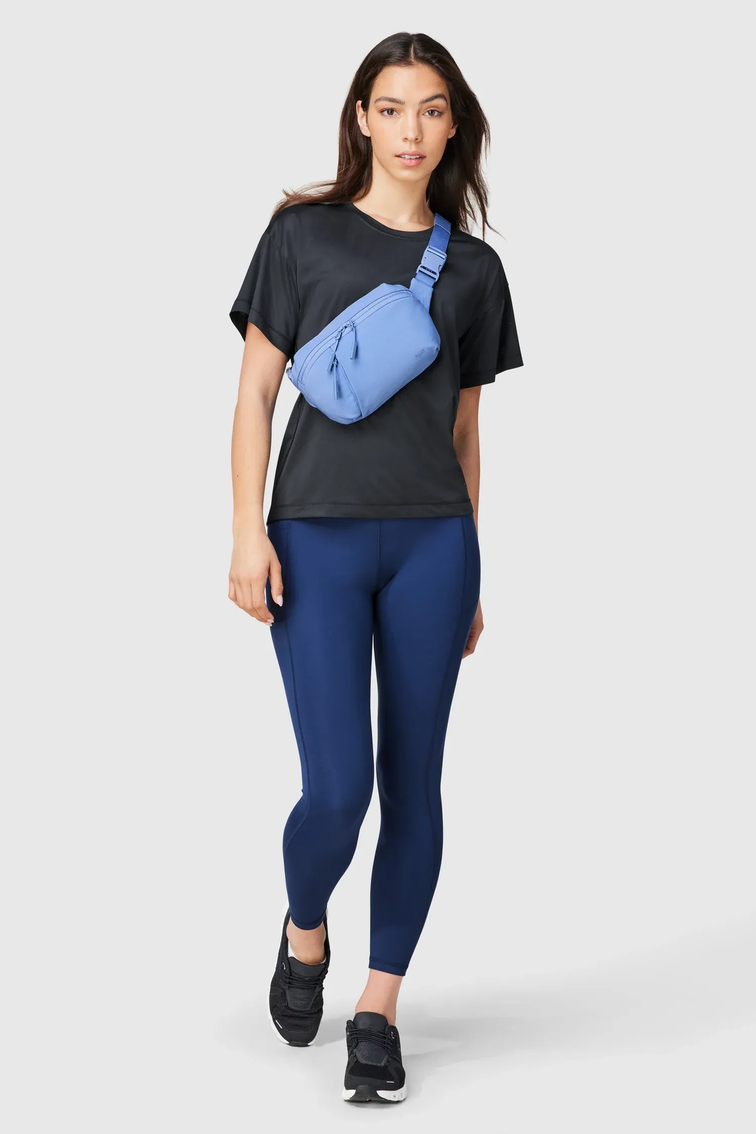 FWD — On The Go Hip Pack SM, cross-body
